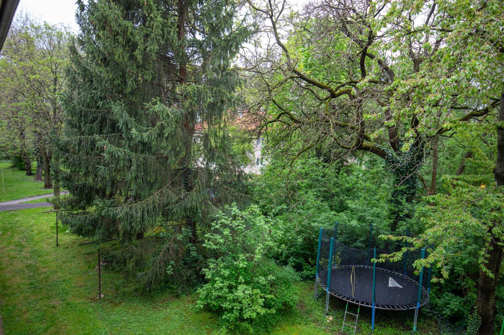 Moderny Byt V Najlepsej Lokalite Nitra Exterior foto